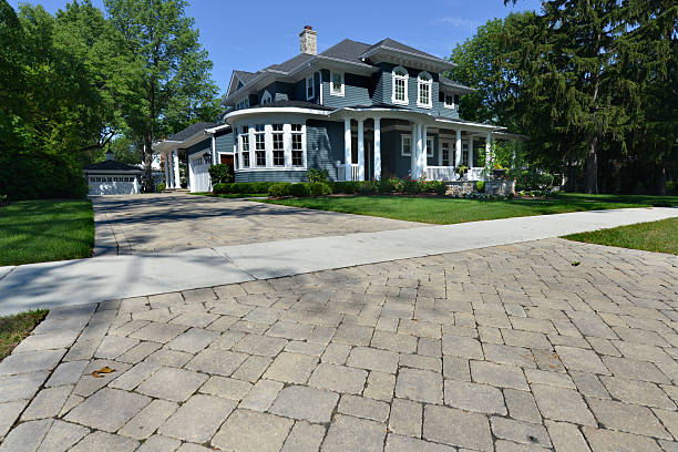 Best Natural Stone Driveway Pavers in Oskaloosa, IA